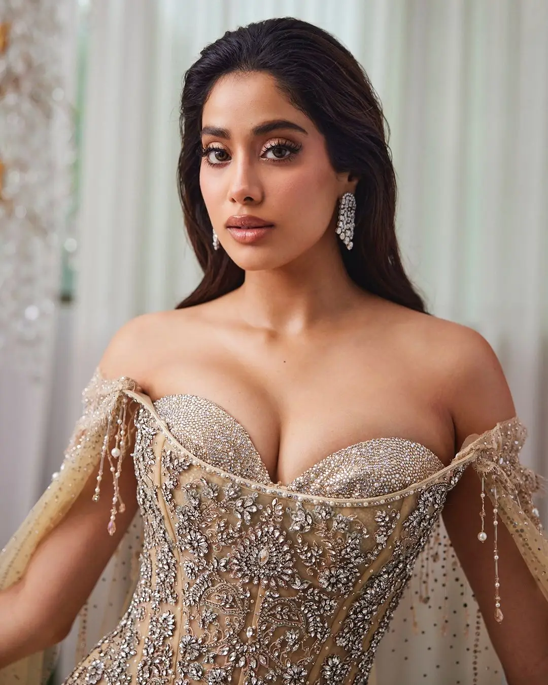 Janhvi Kapoor Stills at Anant ambani and Radhika merchant wedding